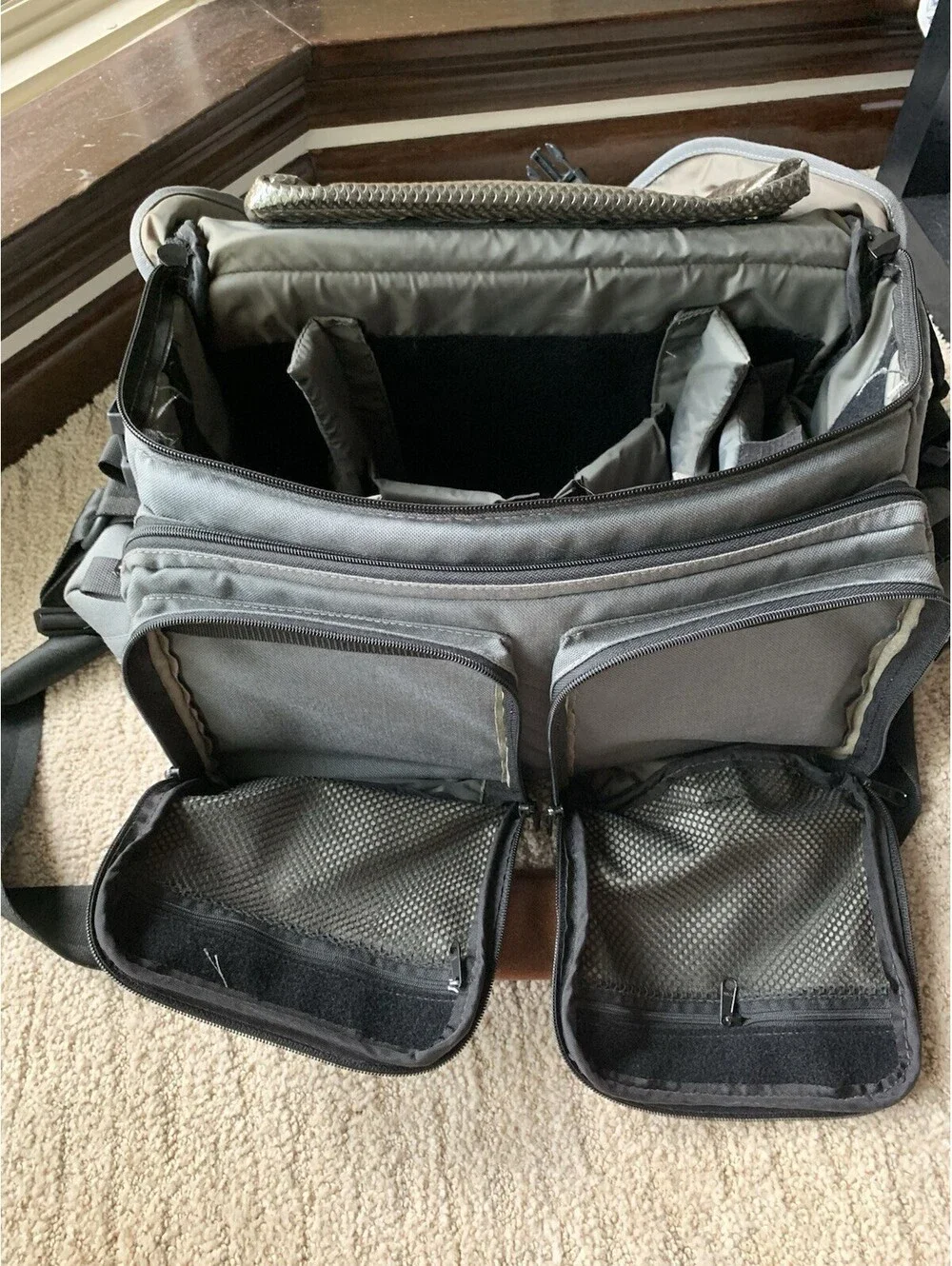 Vintage Tamrac Gray Camera Bag Messenger Style Adjust Strap Padded  Film Pocket